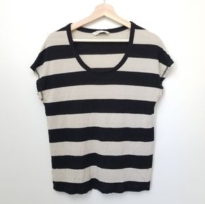 Black and tan striped T shirt